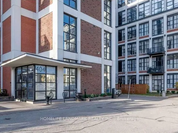 404 King St W, Kitchener, ON