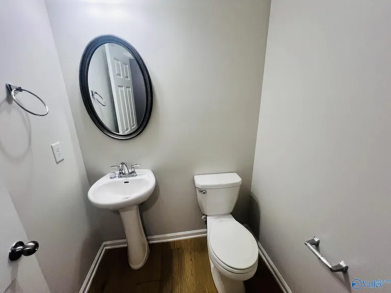 16423 Demi Dr — Photo 11