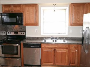 109 Edgewood Pl, Minoa, NY 13116
