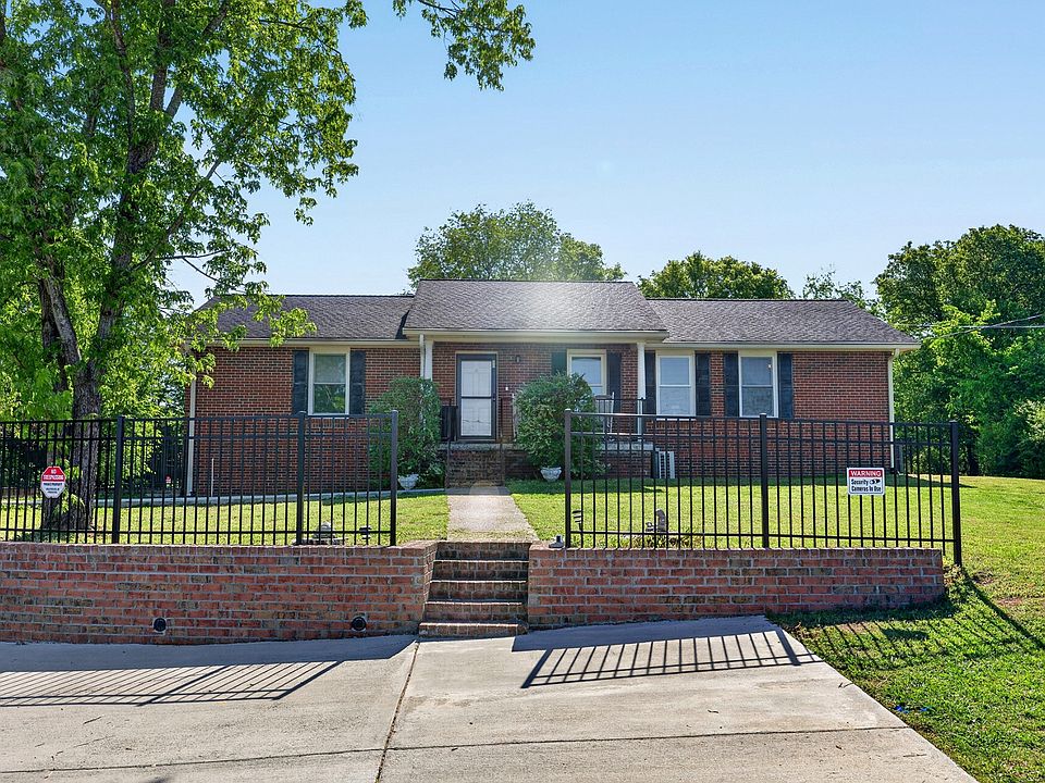 1st image of 833 Leeville Rd