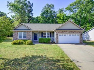 305 Covington Dr, Inman, SC 29349