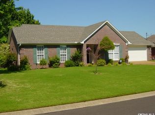 664 Gettysburg Dr, Jackson, TN 38305