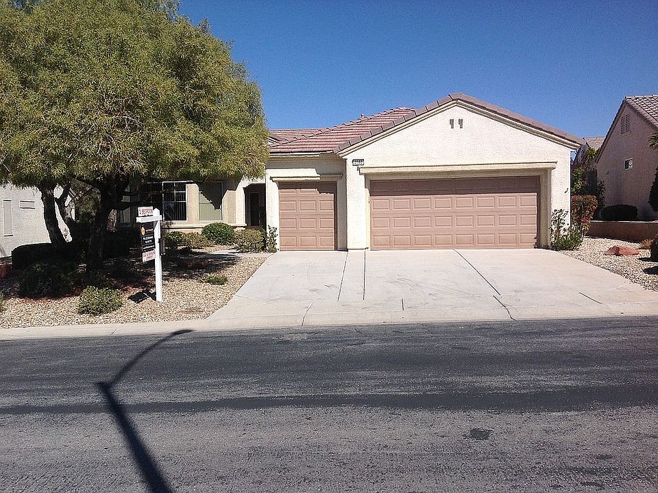 1st image of 2860 Meadow Park Ave