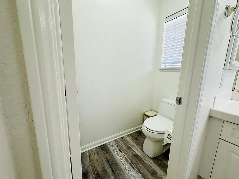 26253 King Edwards Dr — Photo 34