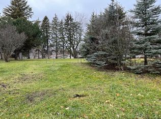 505 Valhalla Dr, Young America, MN 55397