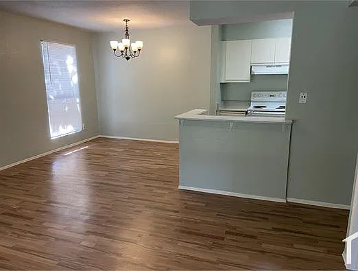 2 bed, 918 sqft, $1,150 — Photo 1