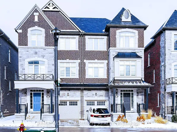 12 Globemaster Ln, Richmond Hill, ON L4E 2W3