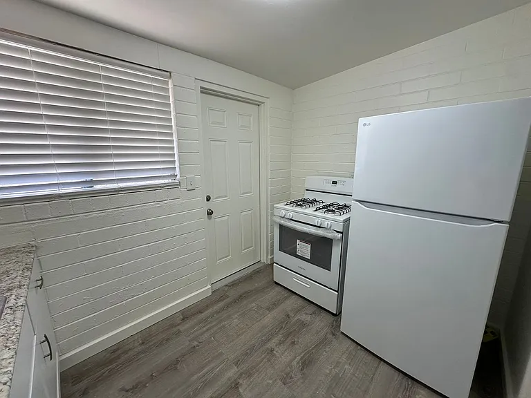 1022 N Palo Verde Blvd — Photo 3