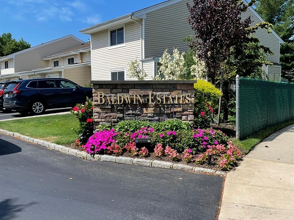 1st image of 2355 Pershing Boulevard #504