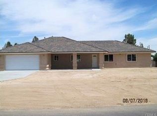 11867 Hickory Ave, Hesperia, CA 92345