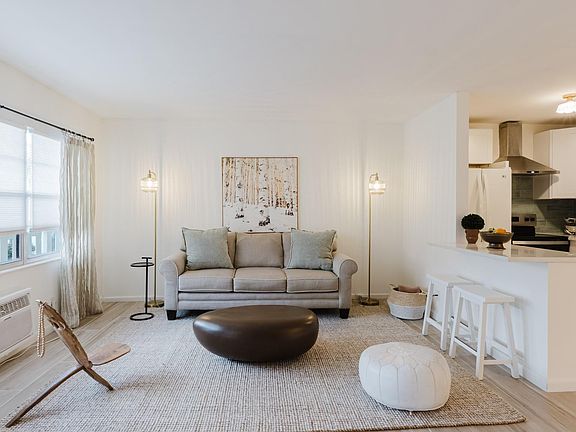 3rd image of 272 Preston G #272