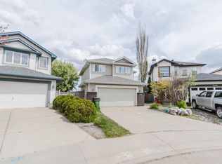 3534 McLean Cres SW, Edmonton, AB T6W 1M3