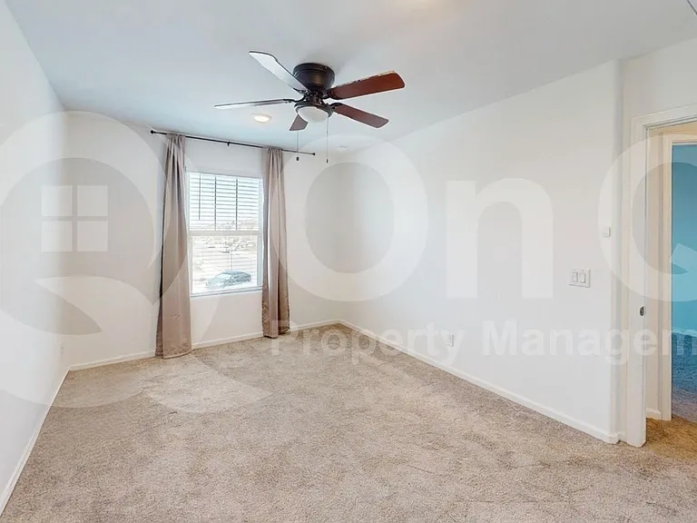 7609 S Camino Alma Vieja — Photo 6