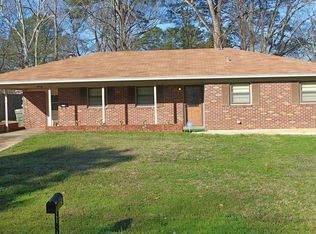 1112 Lakewood Dr, Montgomery, AL 36109