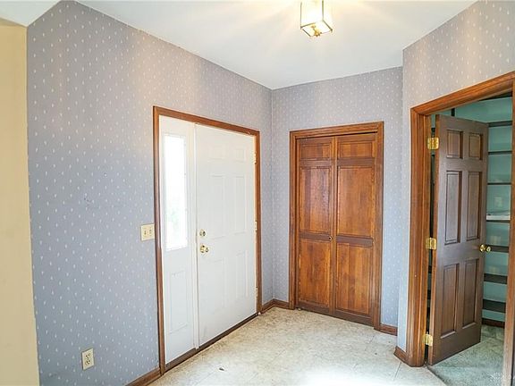 2nd image of 135 Jones St