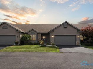 14554 Dexter Falls Rd, Perrysburg, OH 43551