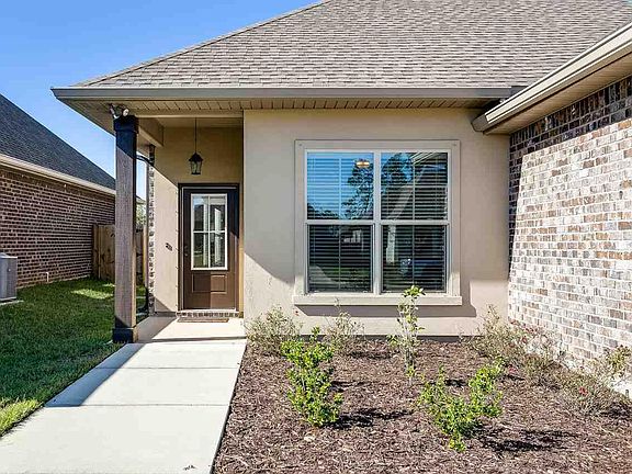 3rd image of 1753 Waterbury Way
