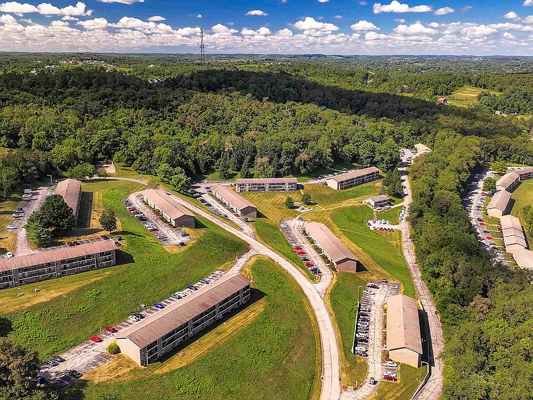 Aerial View - Lindenbrooke Apartments