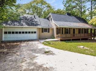 1401 Overwood Trce, Snellville, GA