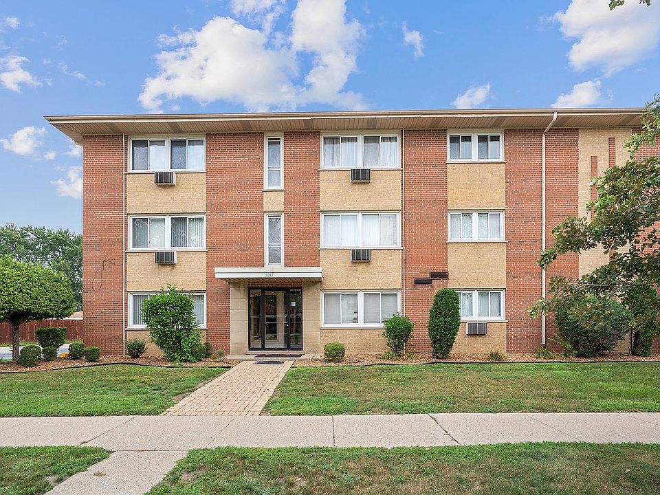 1st image of 11037 S Kilbourn Ave APT 27