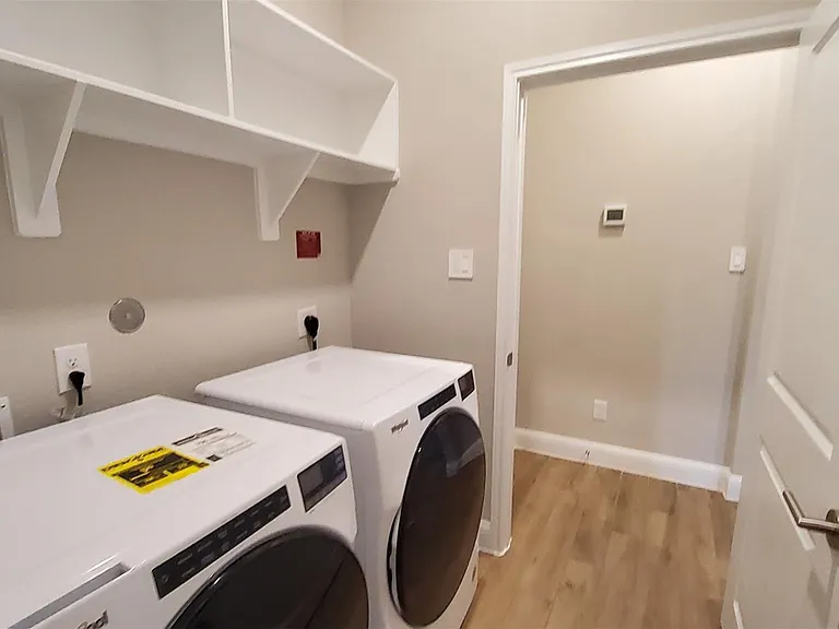 2106 Grapewood Ln — Photo 22