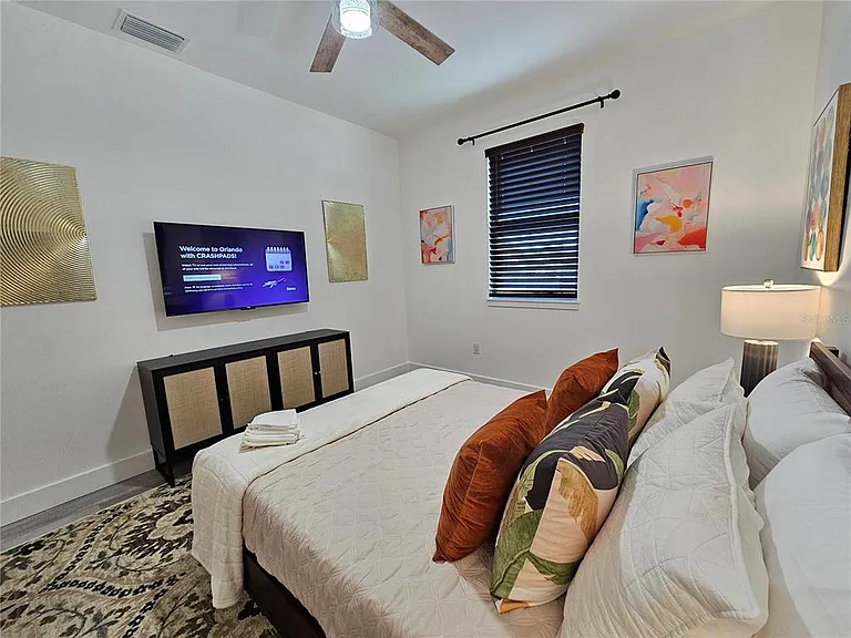 2075 Jewell Ave — Photo 18