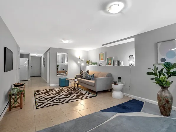 403 Liberty Ave Floor 1, Jersey City, NJ 07307