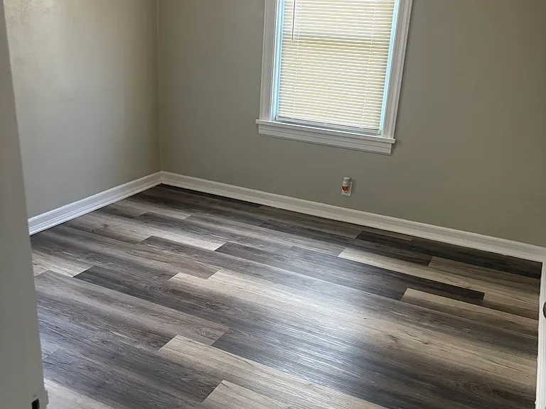 4009 Fulton Ave — Photo 7