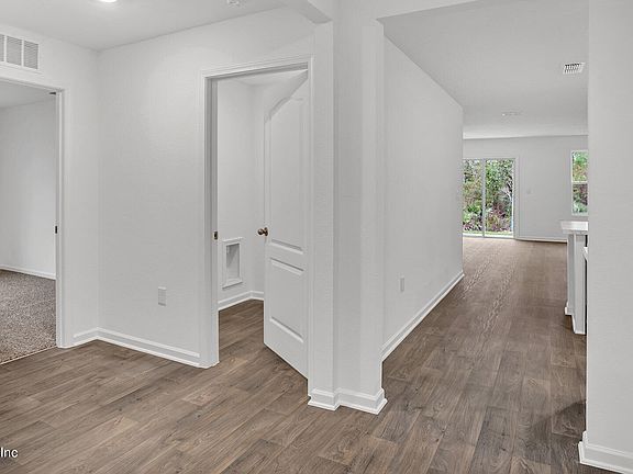 4th image of 3108 RUSTIC DEER Way