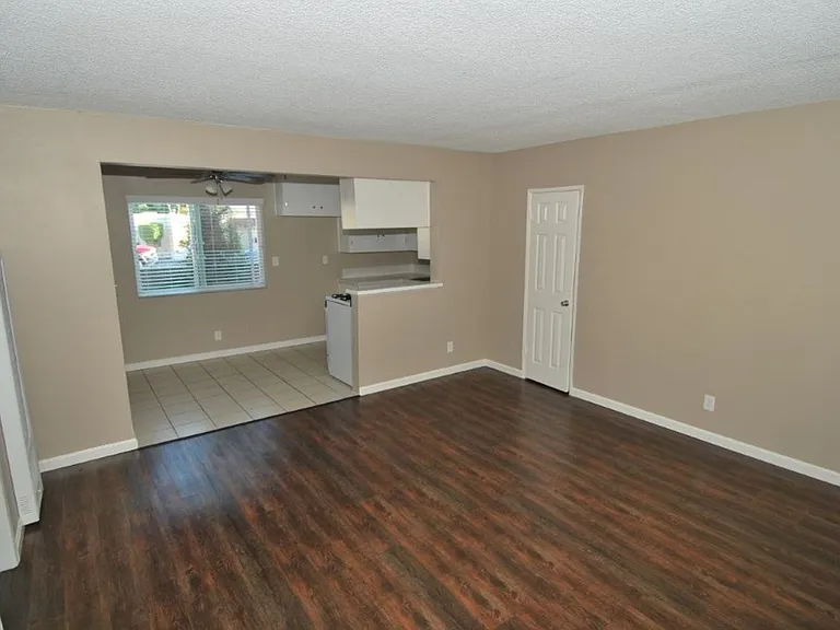 141 N Idaho St — Photo 6