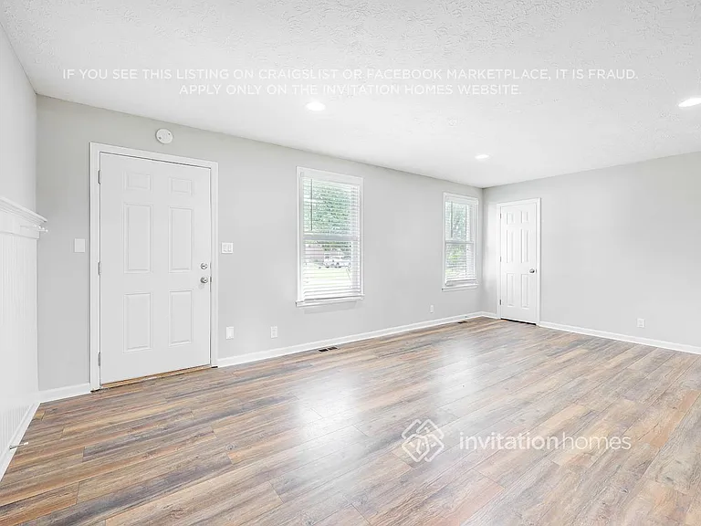 108 Redondo Ct S — Photo 8