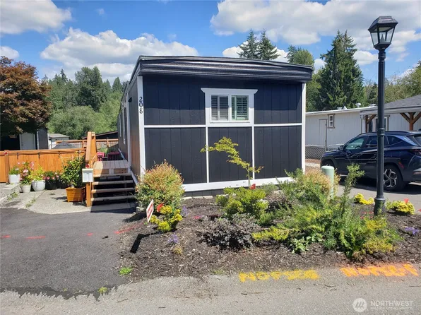 31108 3rd Avenue #208, Black Diamond, WA 98010