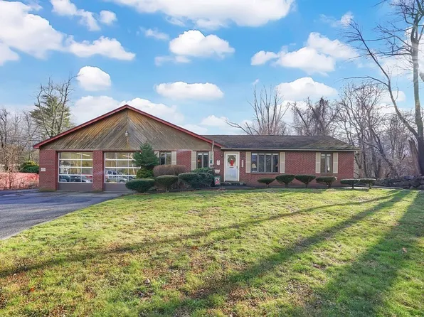 420 Boston Rd W, Monson, MA 01057