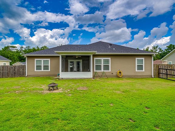4th image of 75 Arbor View Dr