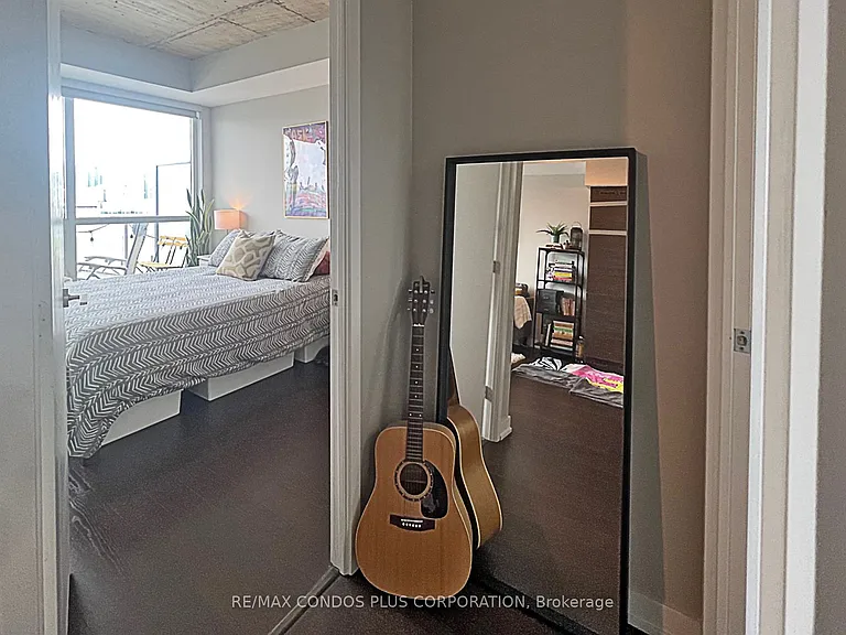 1030 King St W #1205 — Photo 9