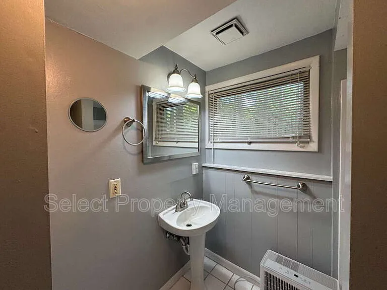 7001 Blake Dr — Photo 9