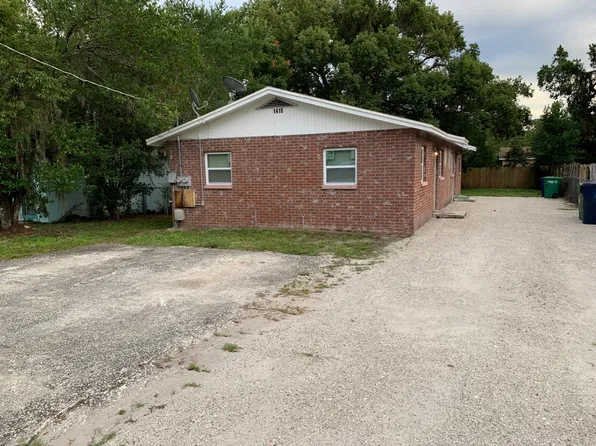 1415 E 98th Ave APT B, Tampa, FL 33612