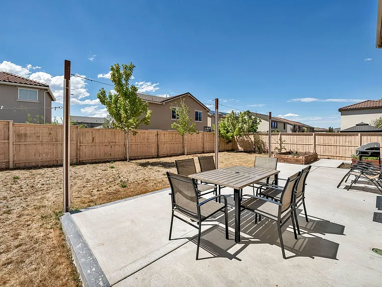 10677 Foxberry Park Dr — Photo 69