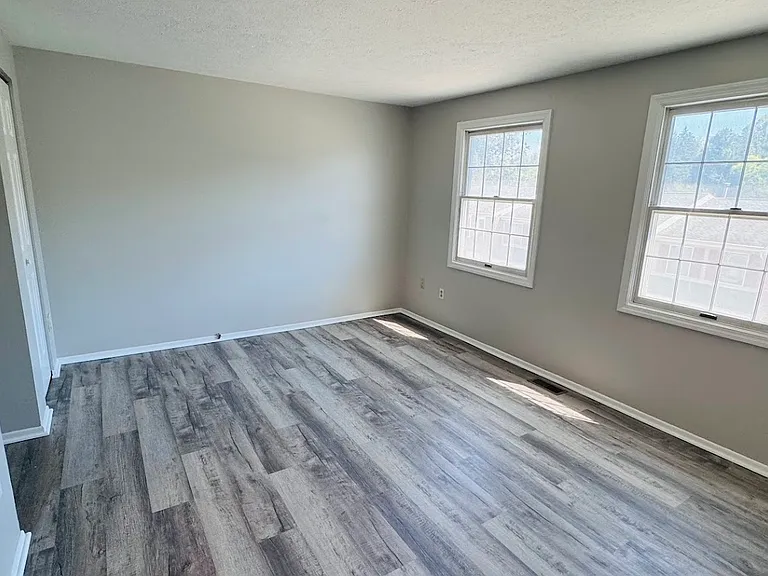 501 Timberidge Dr — Photo 9
