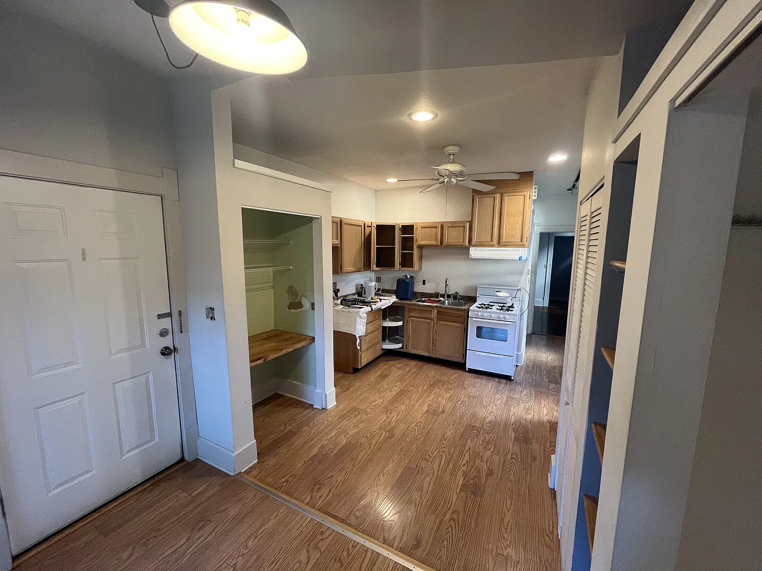 1 bed, 600 sqft, $1,150 — Photo 2