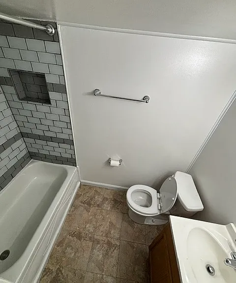 3296 Babcock Blvd — Photo 4