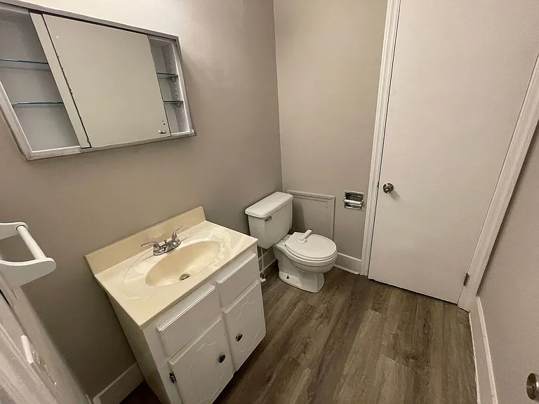 709 Branton Dr — Photo 15