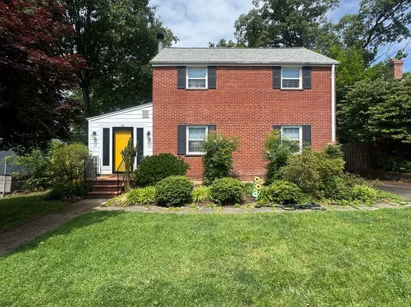 42 S Park Dr, Arlington, VA 22204