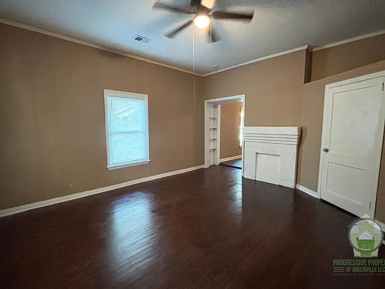 43 Seyle St — Photo 3
