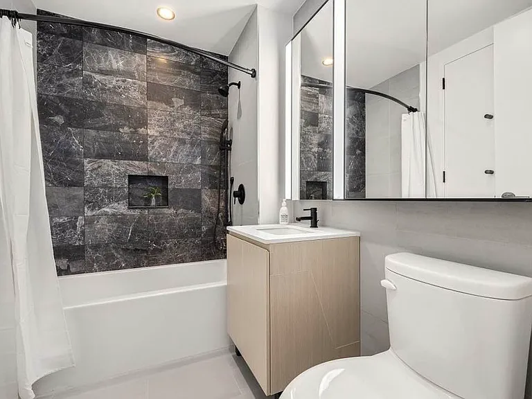 540 Fulton St #28F — Photo 6