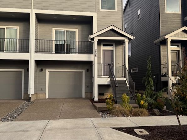 2525 Pilsner St