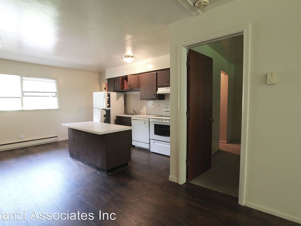 1st image of 5 Simmons St APT 2