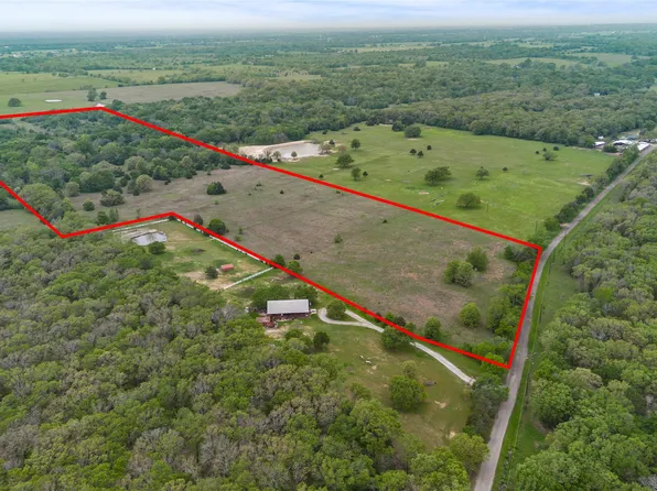 549 County Road 1127 N, Cumby, TX 75433