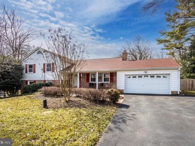 16304 Deer Lake Rd, Rockville, MD, 20855
