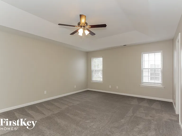 6111 Forest Pond Dr — Photo 9